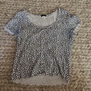 brandy melville blue floral zelly top